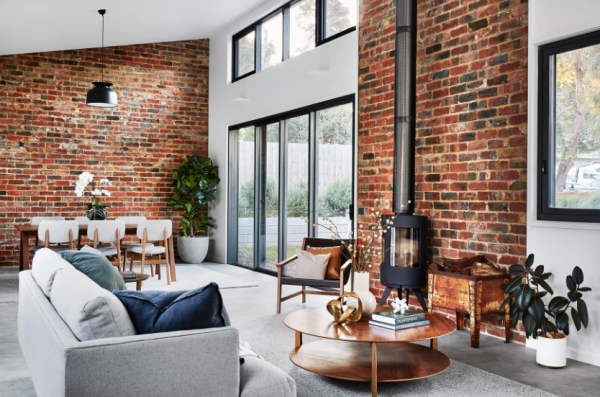 Batu Bata Dalam Ruangan